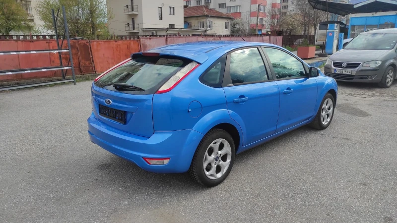 Ford Focus 1.6 GAZ, снимка 5 - Автомобили и джипове - 49752872
