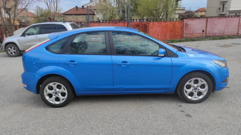 Ford Focus 1.6 GAZ, снимка 4 - Автомобили и джипове - 49752872