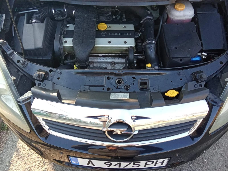 Opel Zafira, снимка 4 - Автомобили и джипове - 52374108