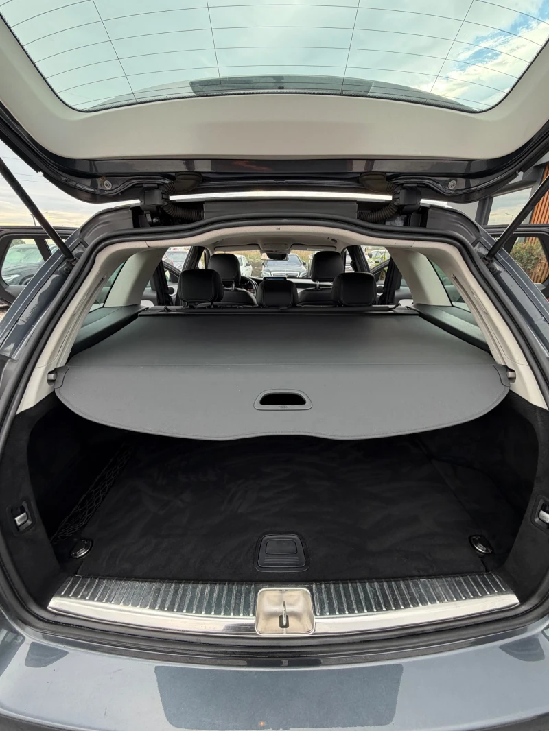 Mercedes-Benz C 220 Нов внос от Дания!, снимка 12 - Автомобили и джипове - 52737897