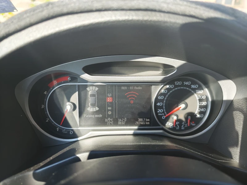 Ford Mondeo 1.8 tdci 125к.с, снимка 11 - Автомобили и джипове - 52597905