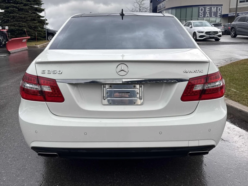 Mercedes-Benz E 350 CARFAX* АВТОФИНАНСИРАНЕ* БЕЗ ПЪРВОНАЧАЛНА ВНОСКА* , снимка 4 - Автомобили и джипове - 52677117