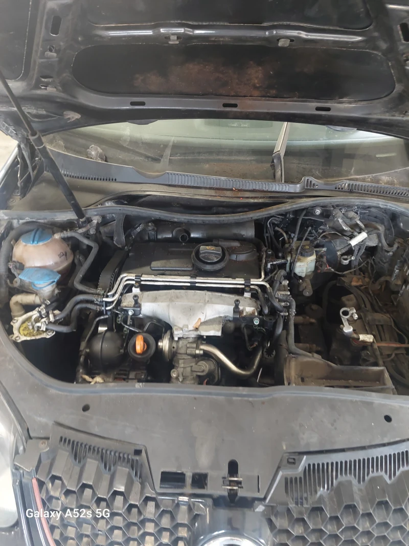 VW Golf 2.0TDI BKD , снимка 4 - Автомобили и джипове - 53138171