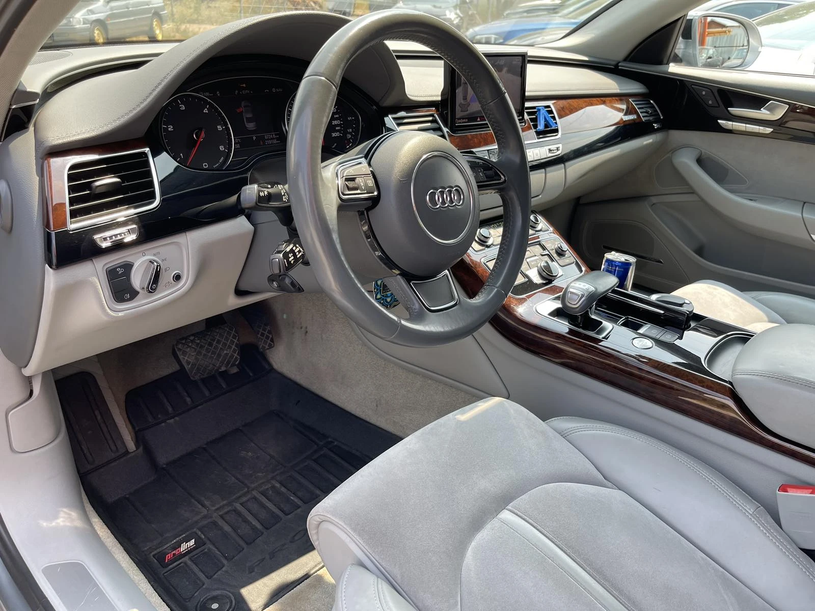 Audi A8 4.2 TDI 351 к.с Дистроник, Вакуум, Лед, Камера - изображение 10