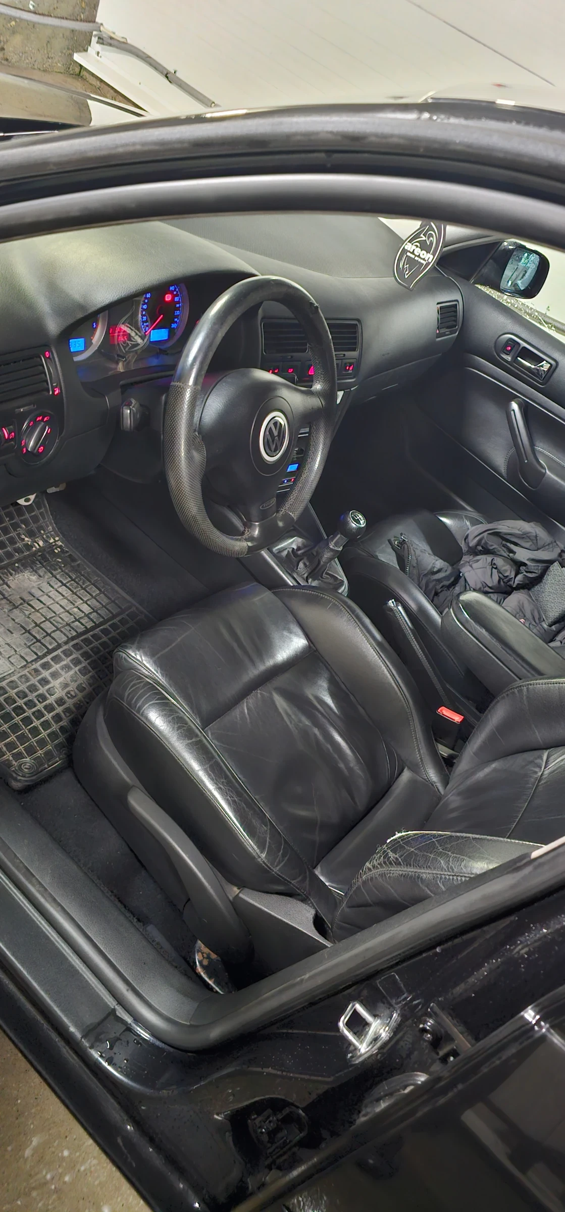 VW Golf  - изображение 7