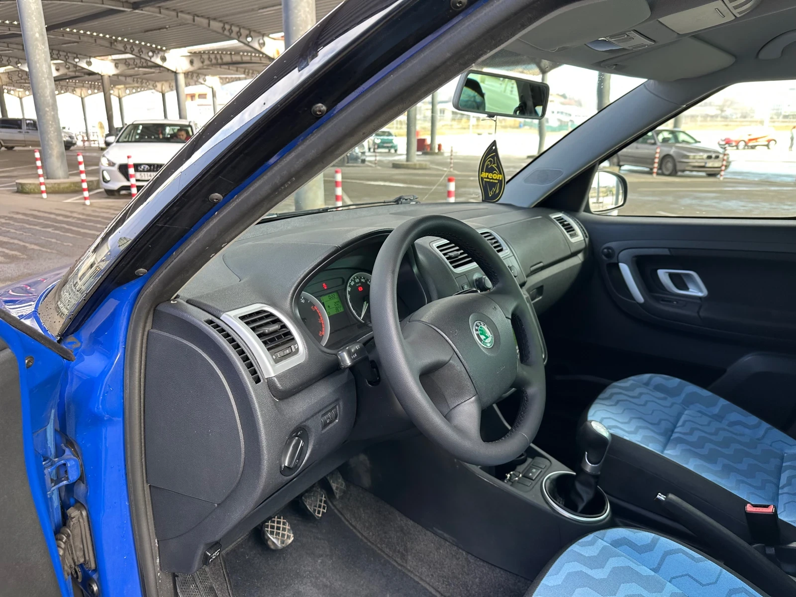 Skoda Roomster 1.4i ГАЗ - изображение 7