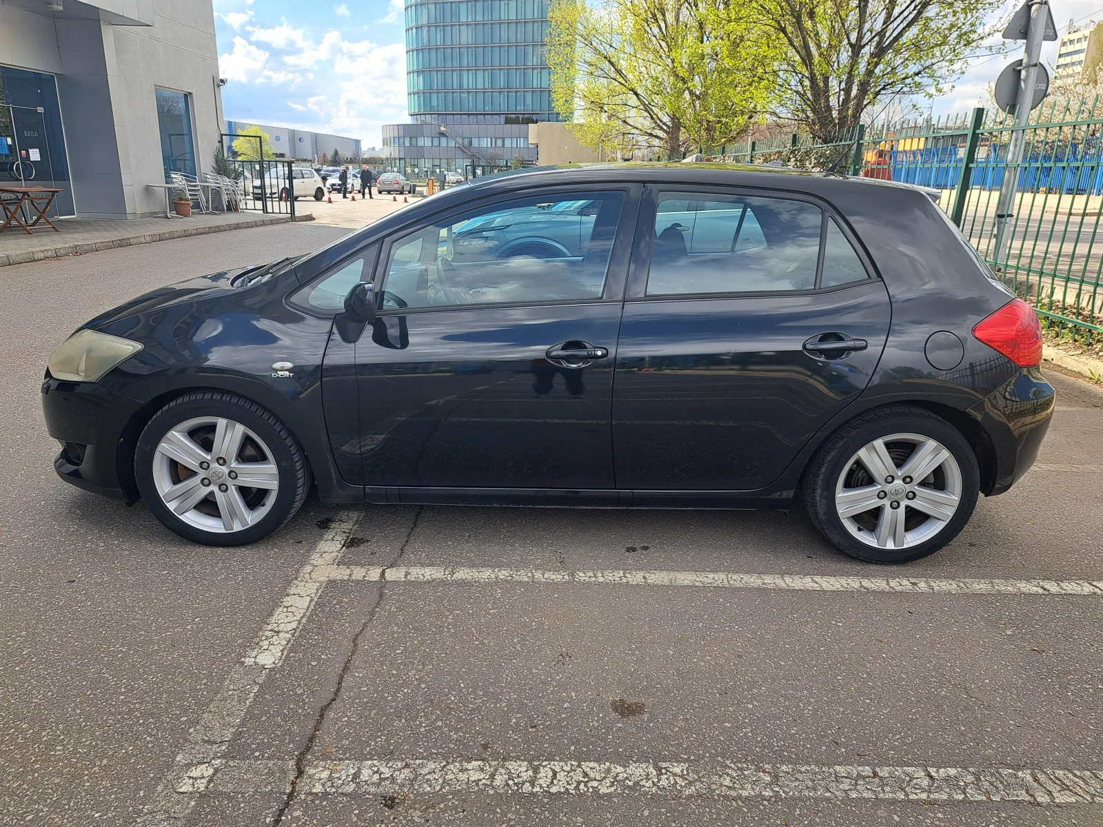 Toyota Auris D-4D - изображение 6