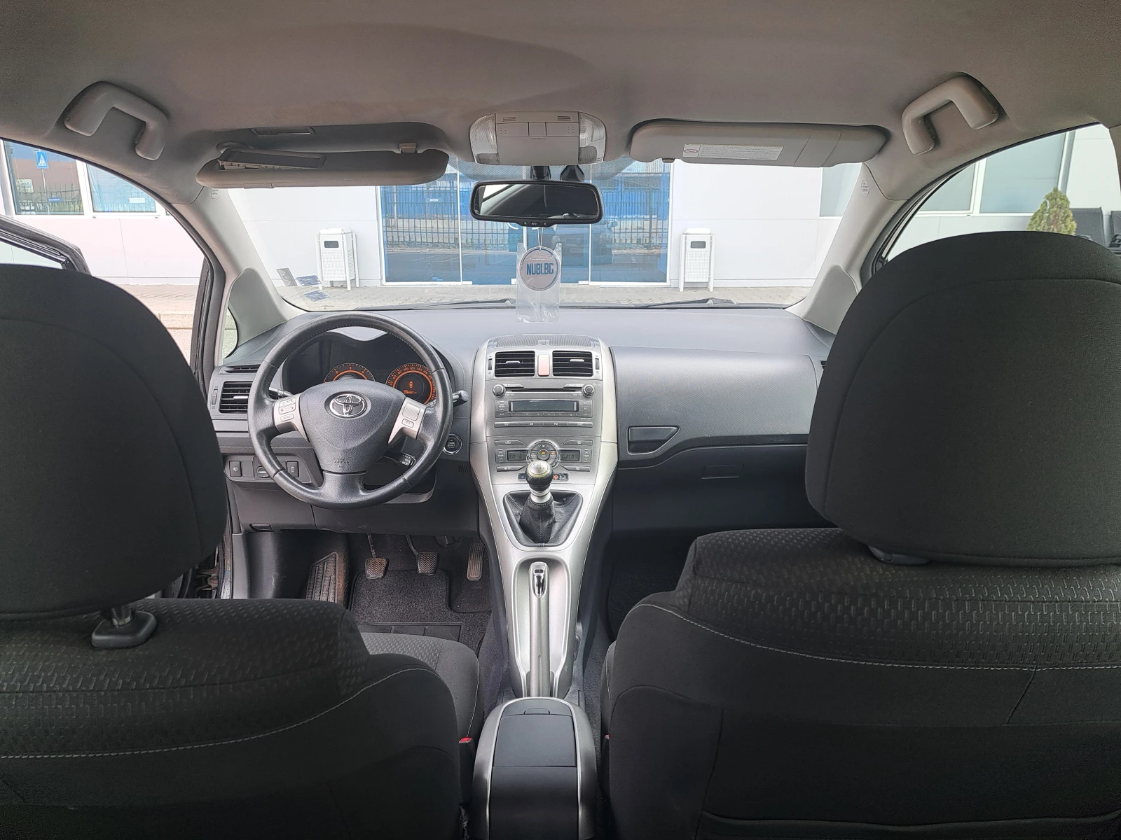 Toyota Auris D-4D - изображение 10