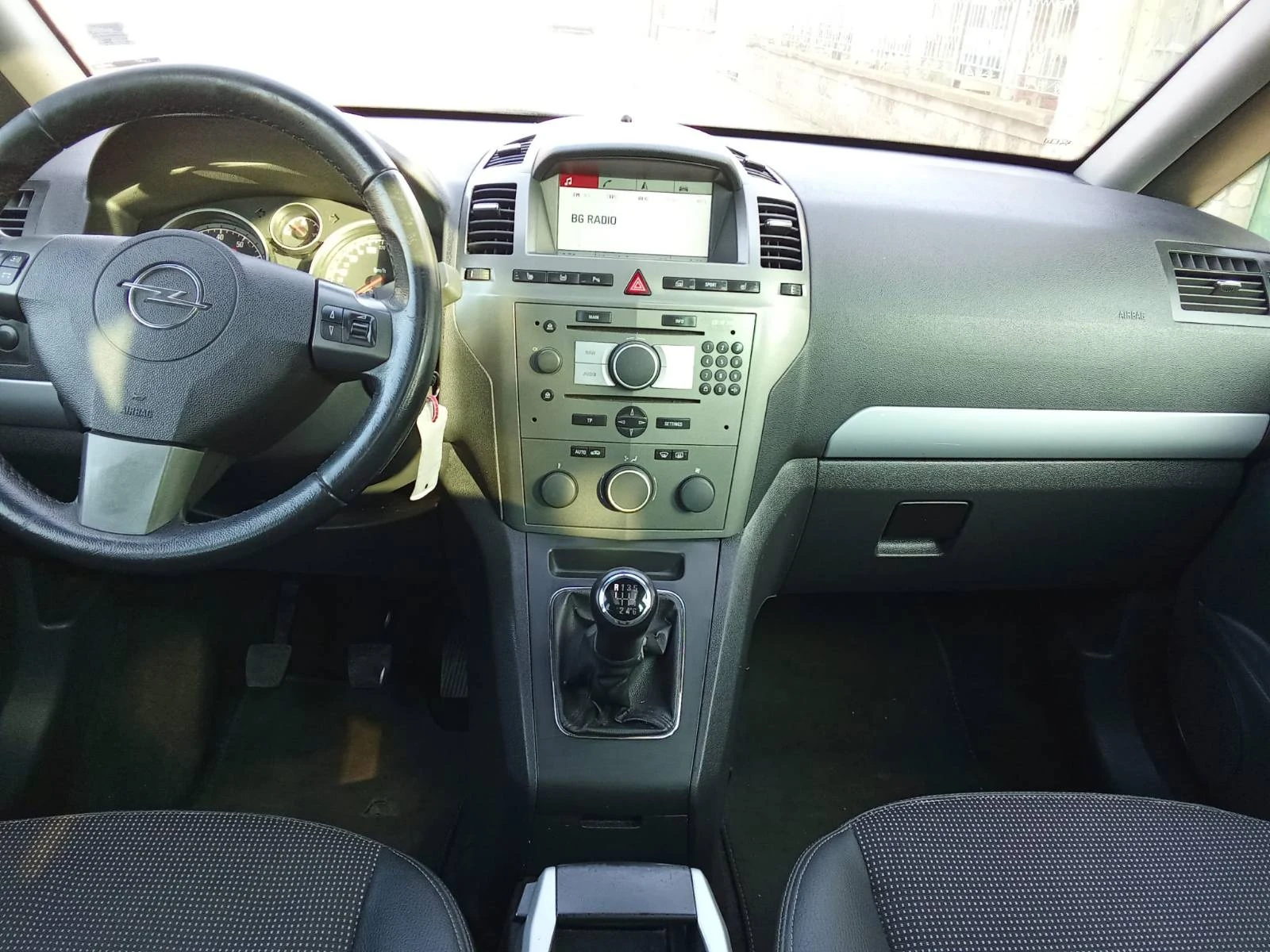 Opel Zafira  - изображение 5