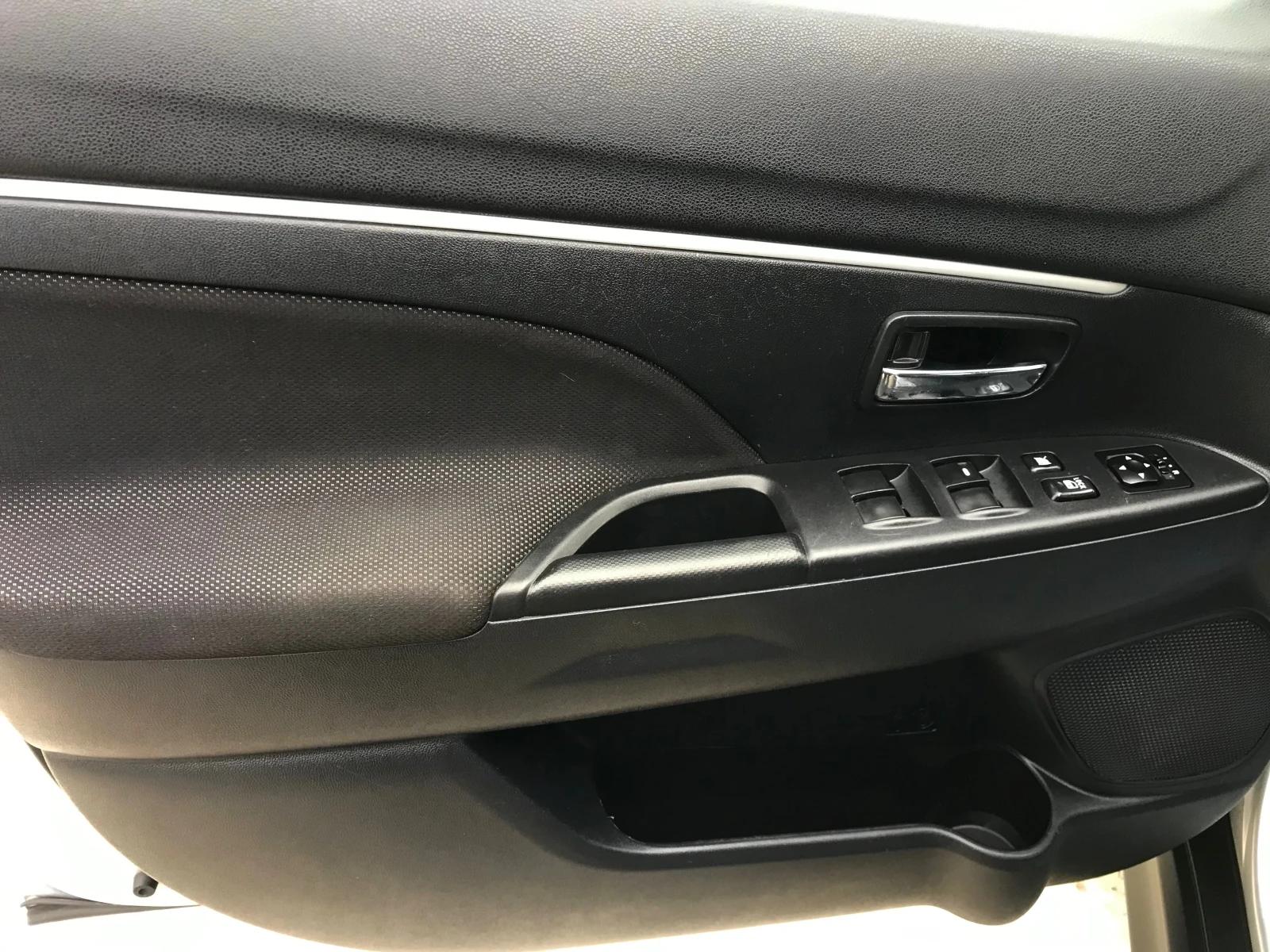 Mitsubishi ASX 1.6i-117��.-������ | Mobile.bg � ����������� 16