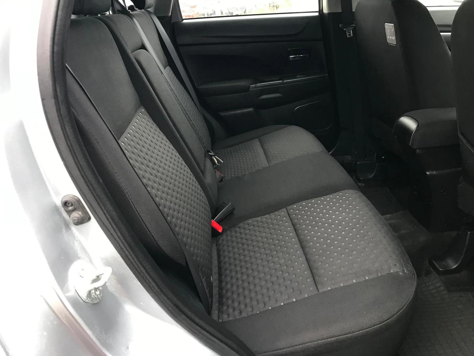 Mitsubishi ASX 1.6i-117��.-������ | Mobile.bg � ����������� 11