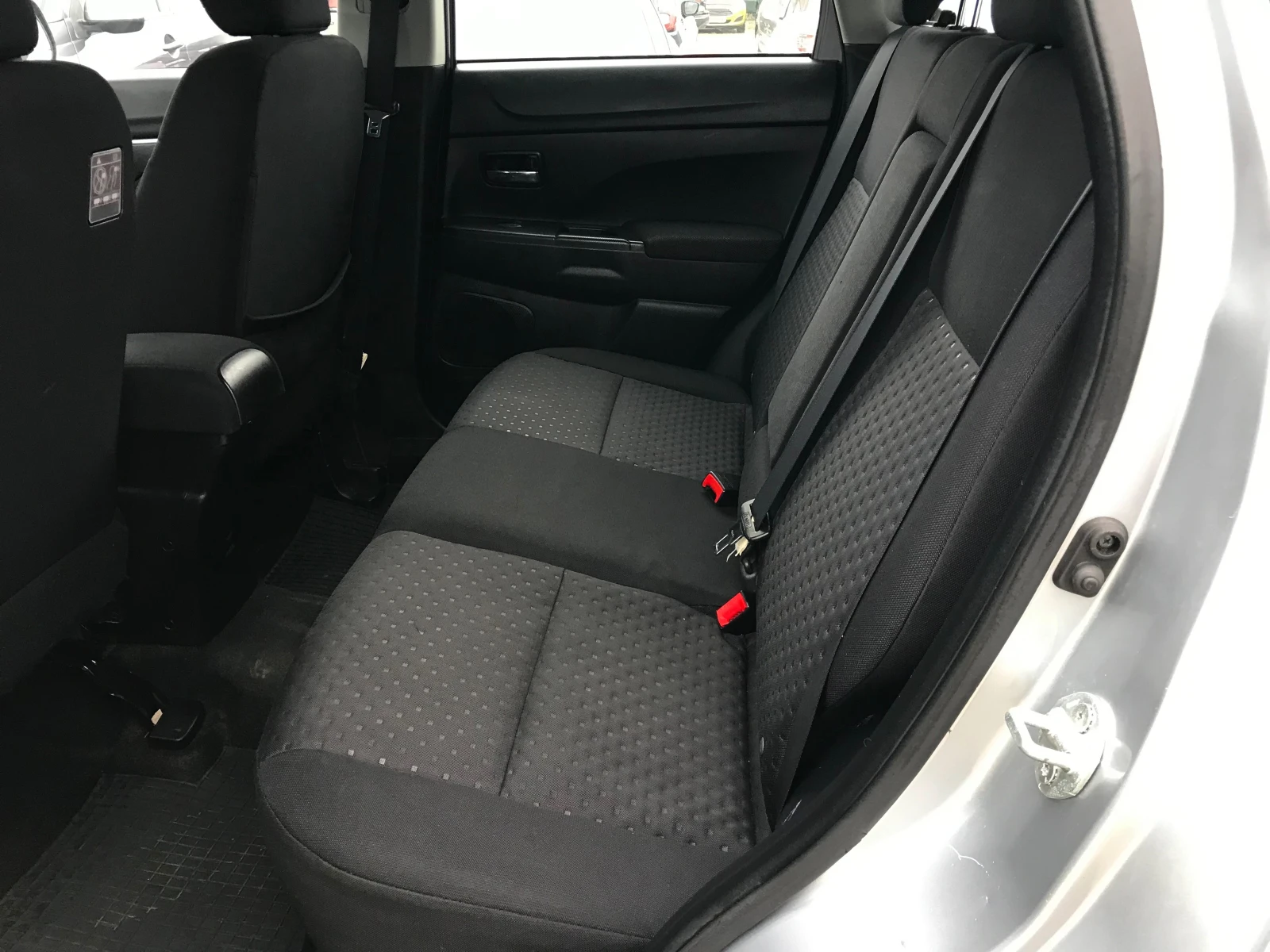 Mitsubishi ASX 1.6i-117кс.-БЕНЗИН - изображение 9