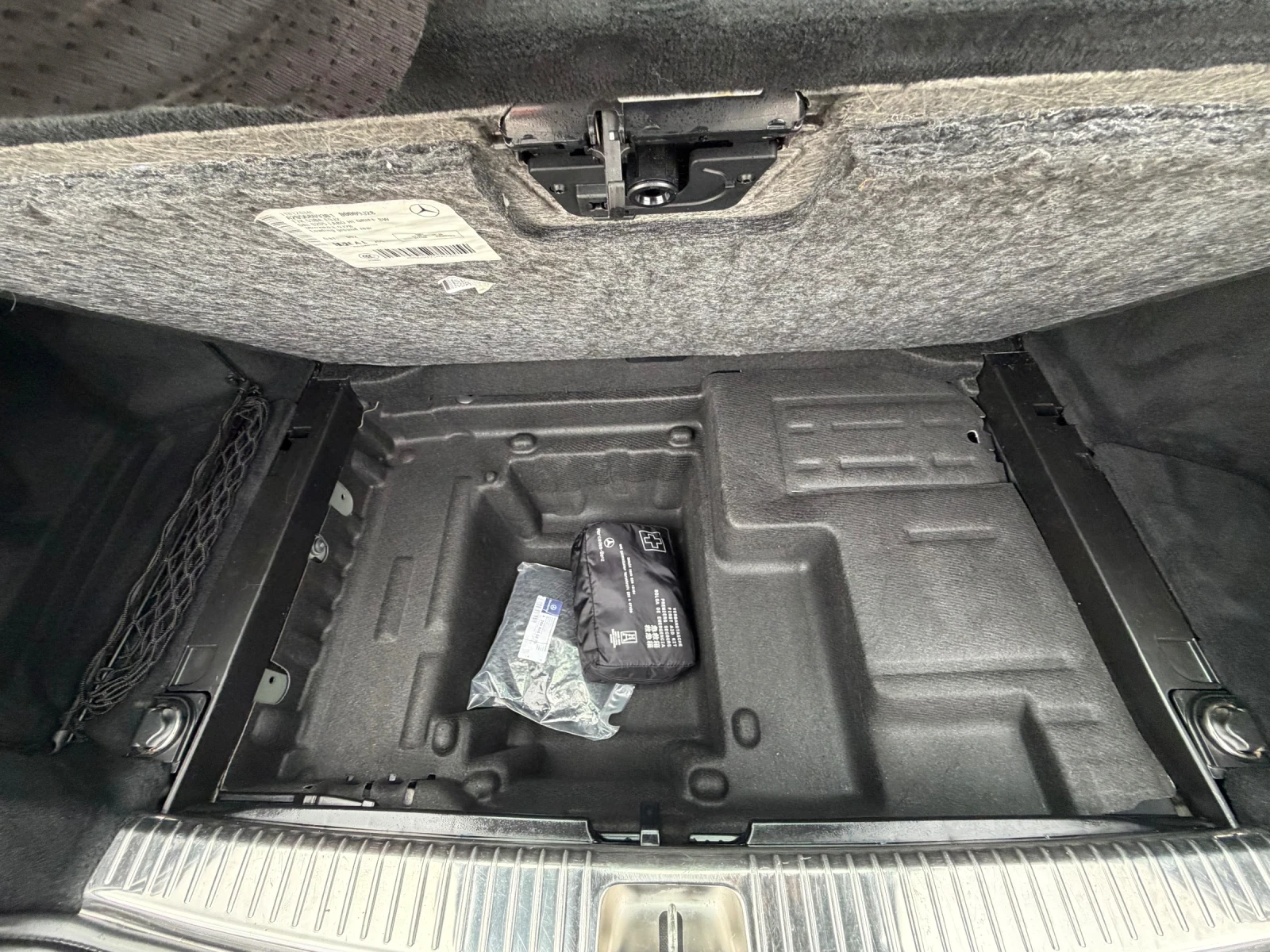 Mercedes-Benz C 220 Нов внос от Дания! | Mobile.bg — изображение 11