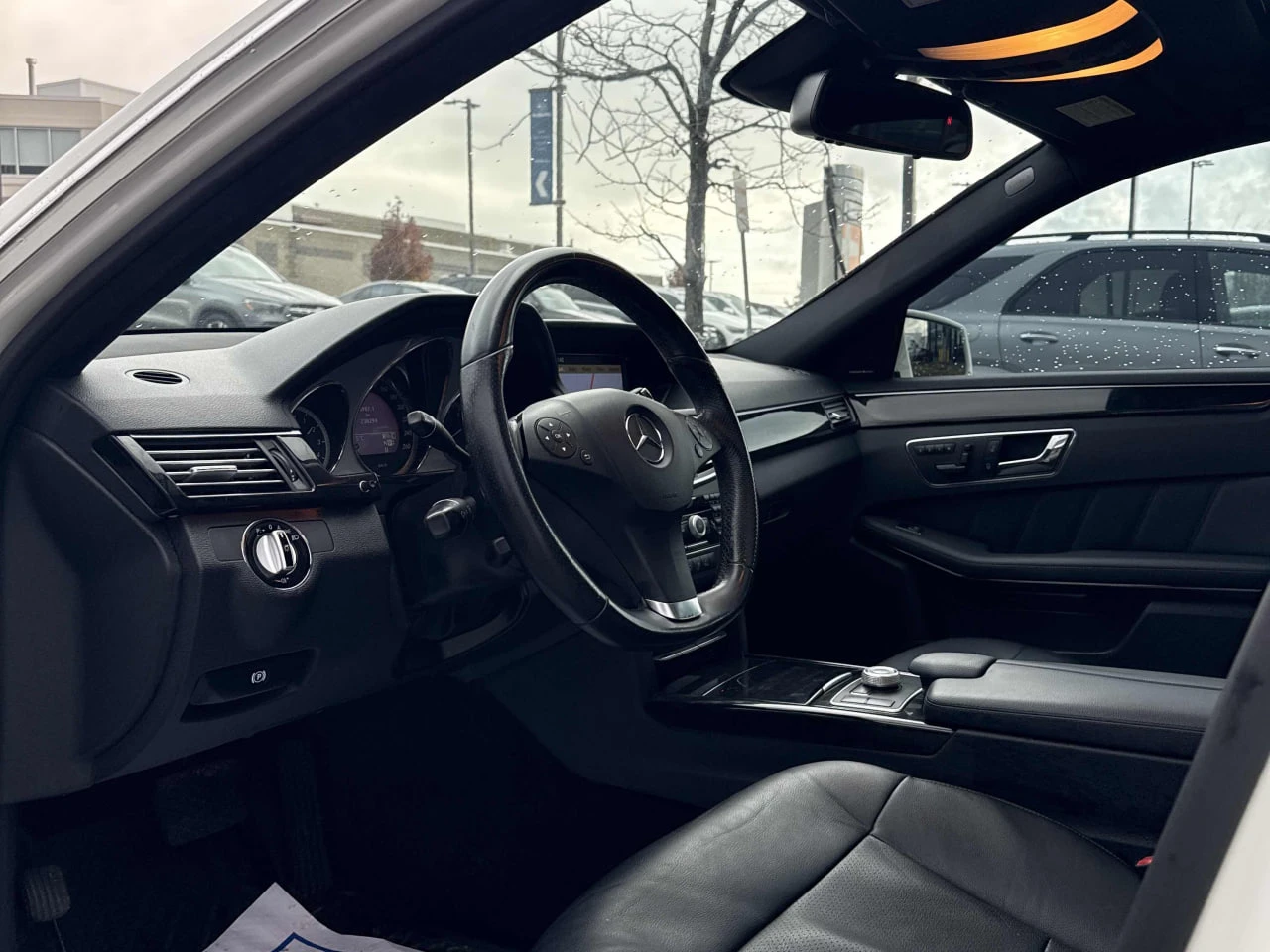 Mercedes-Benz E 350 CARFAX* АВТОФИНАНСИРАНЕ* БЕЗ ПЪРВОНАЧАЛНА ВНОСКА*  - изображение 5