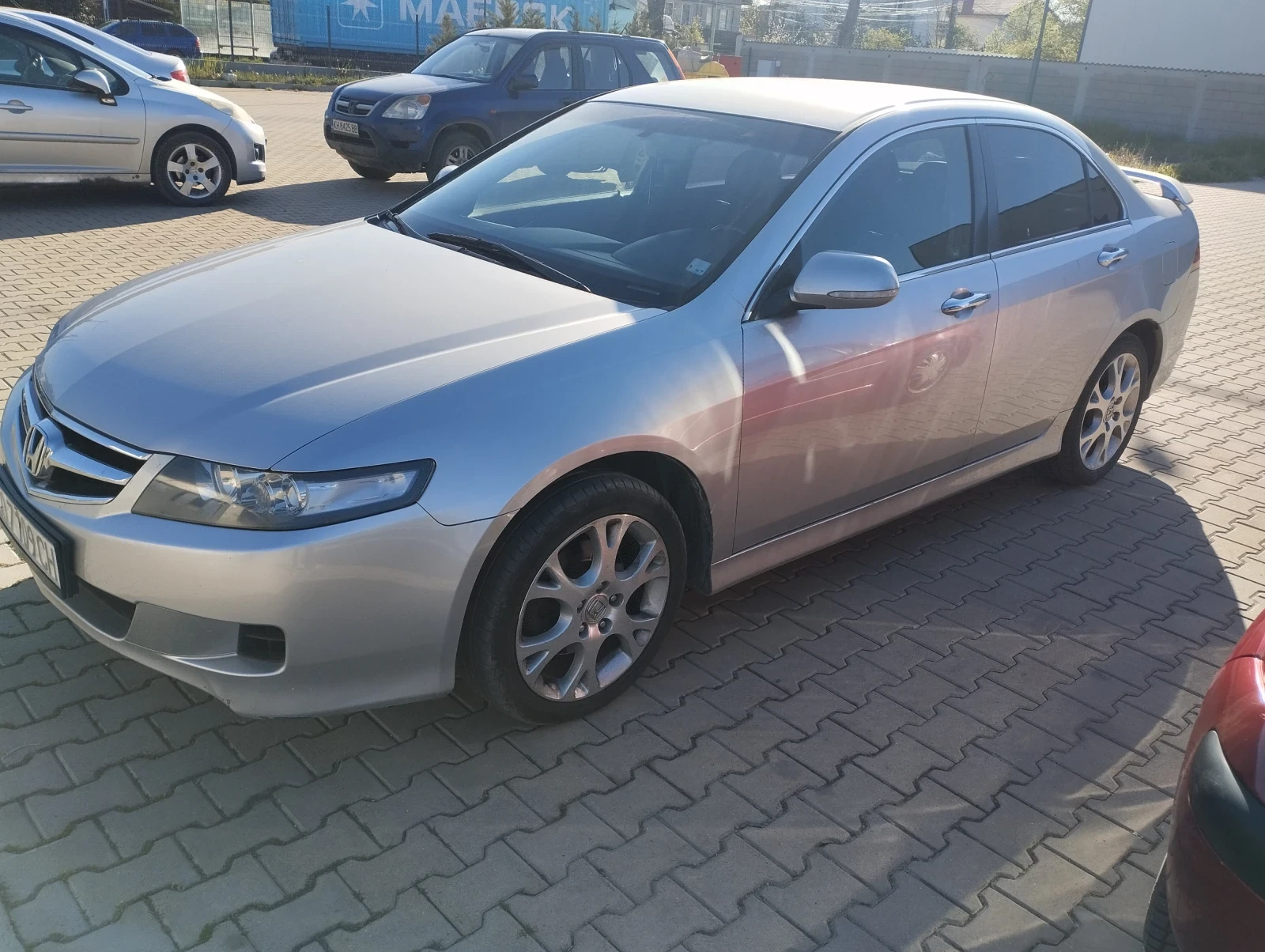 Honda Accord 2.2 ctdi, снимка 4 - Автомобили и джипове - 53620361