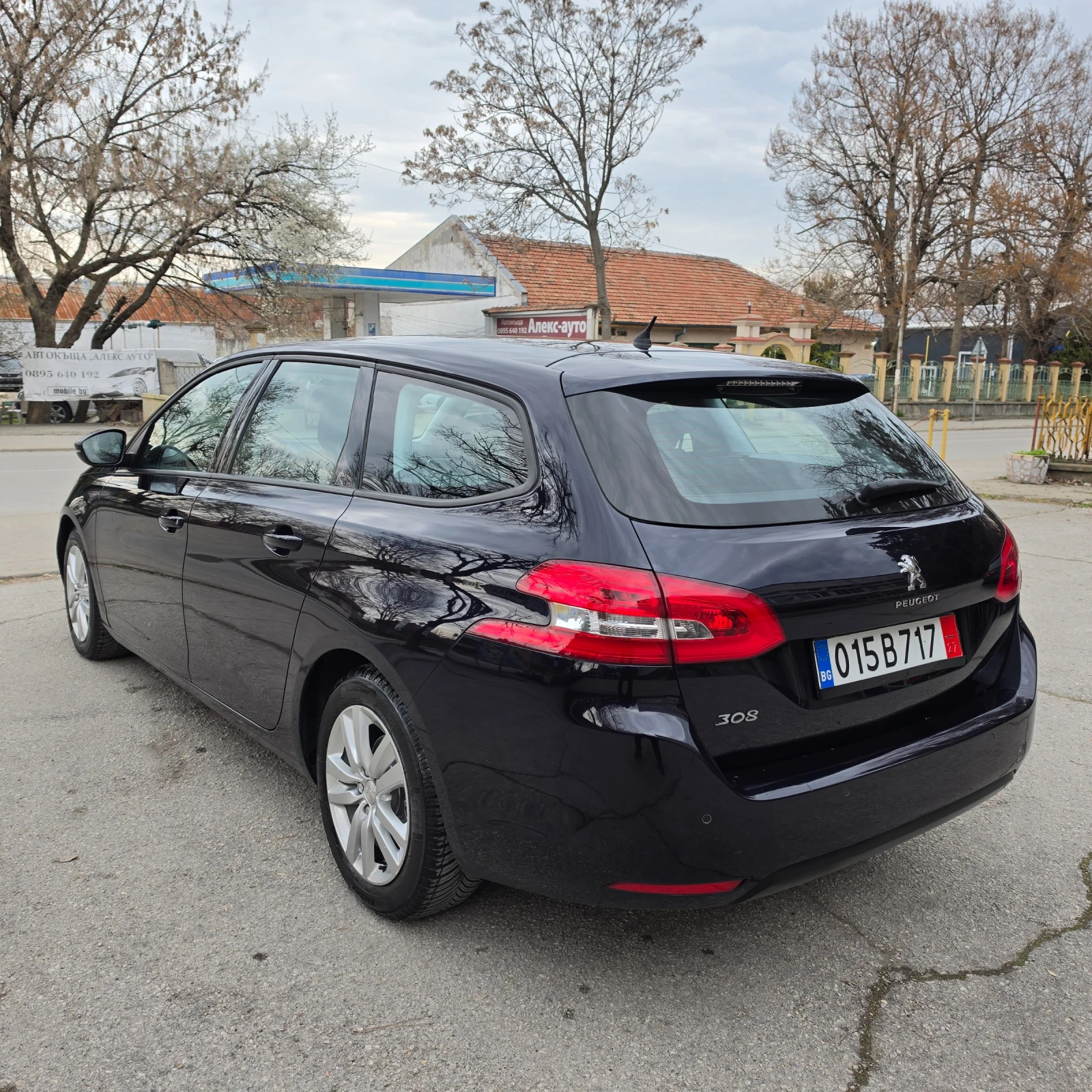 Peugeot 308 1.6HDI AVTOMAT, снимка 4 - Автомобили и джипове - 54001384