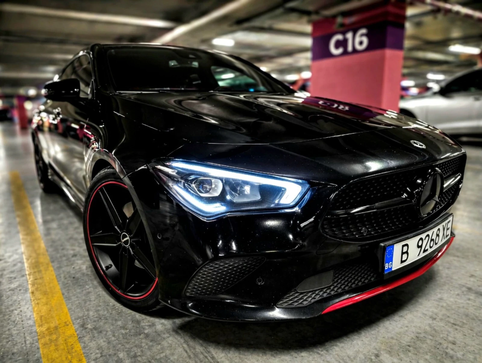 Mercedes-Benz CLA 220 Limited Edition! 8G, Distronic, Ambient, Led, 245h, снимка 3 - Автомобили и джипове - 54144060