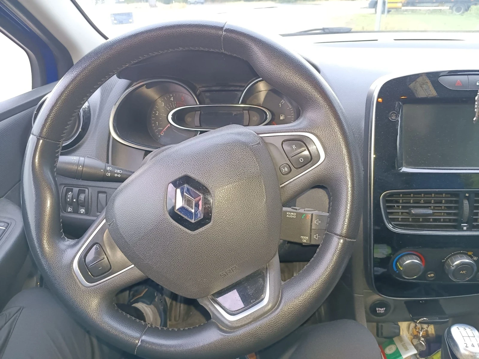 Renault Clio | Mobile.bg � ����������� 4