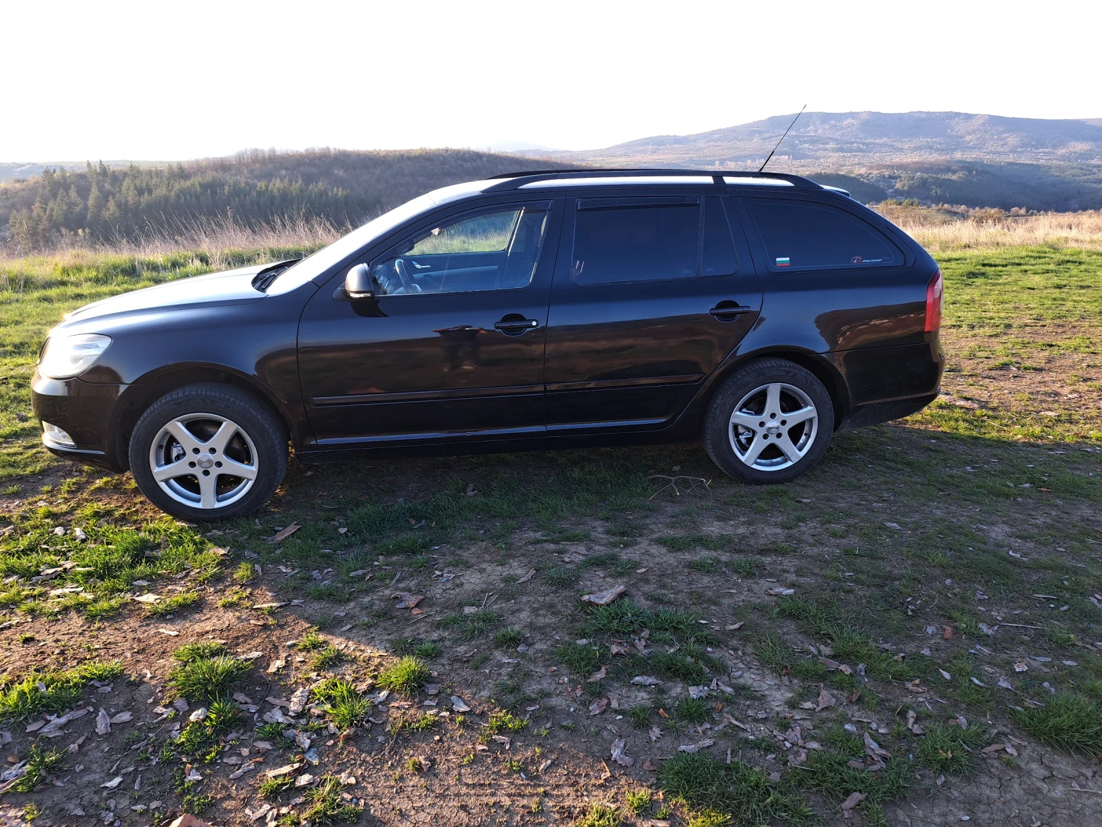 Skoda Octavia, снимка 3 - Автомобили и джипове - 54285649