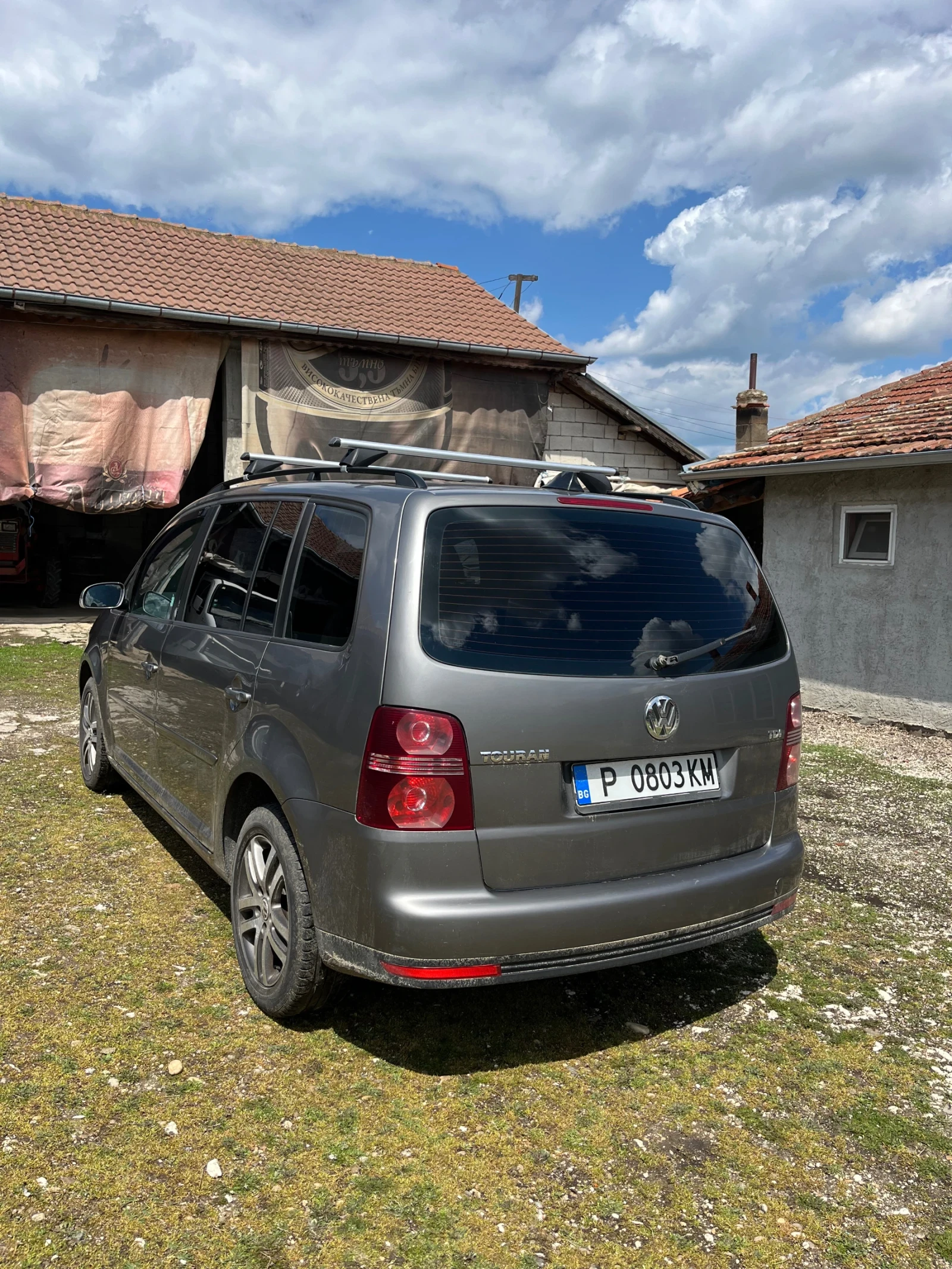 VW Touran 1.9 TDi 105HP  6 Speed, снимка 3 - Автомобили и джипове - 54379033