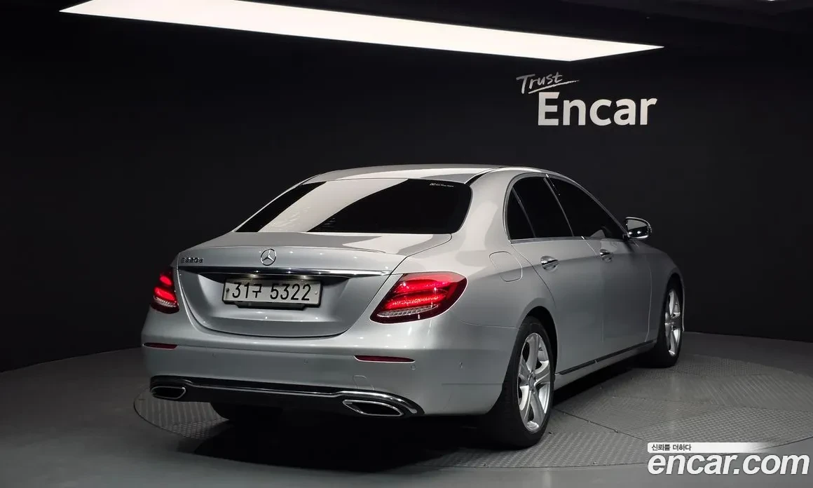 Mercedes-Benz E 220 * ������ * �������� * HEAD-UP | Mobile.bg � ����������� 2