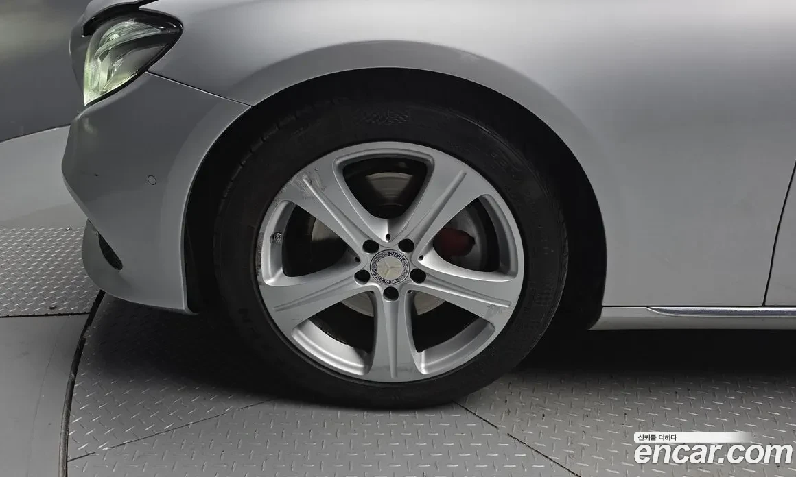 Mercedes-Benz E 220 * ������ * �������� * HEAD-UP | Mobile.bg � ����������� 5