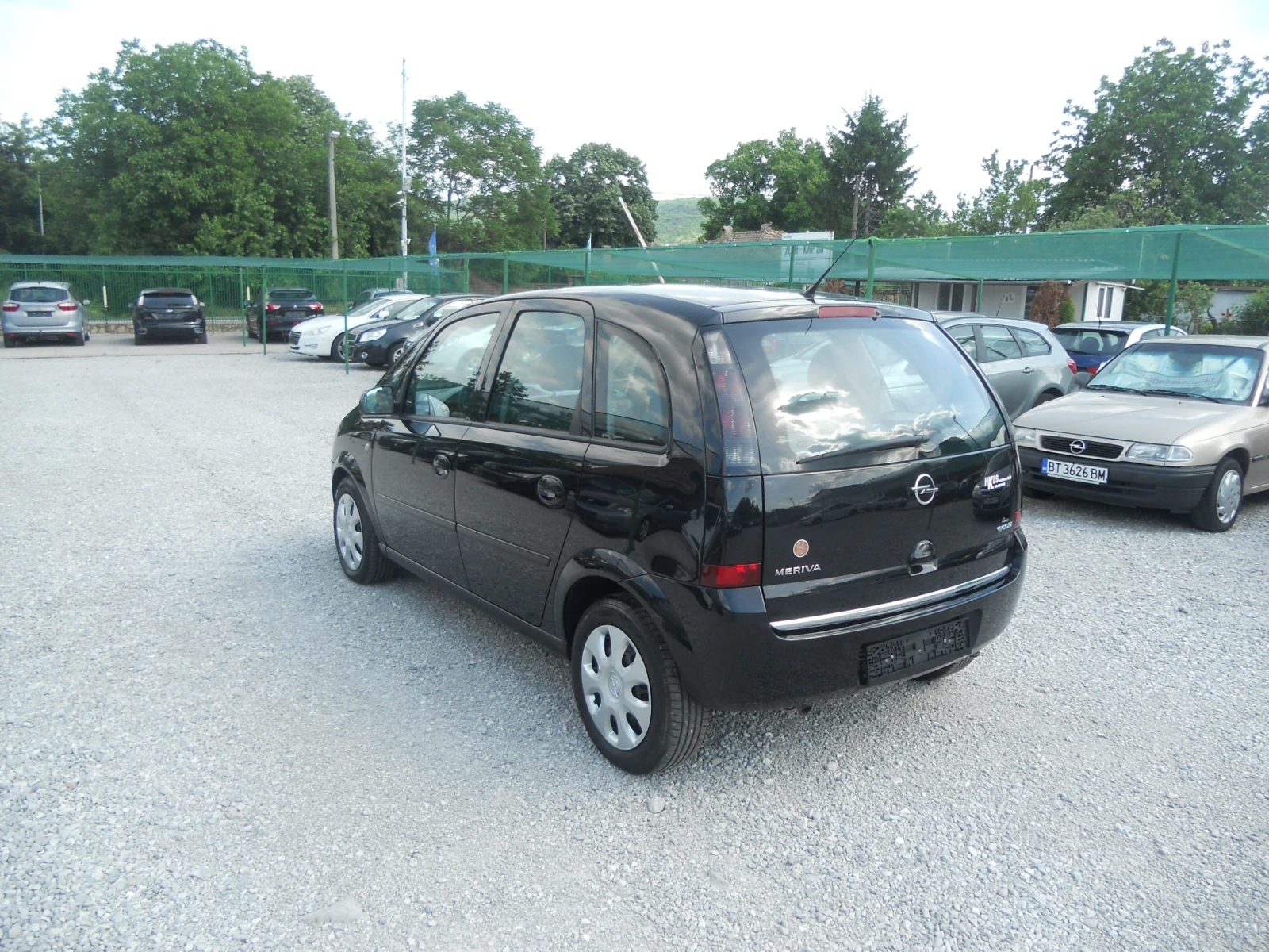 Opel Meriva 1.3CDTI Лизинг!!!  Сервизна история!, снимка 3 - Автомобили и джипове - 54696565