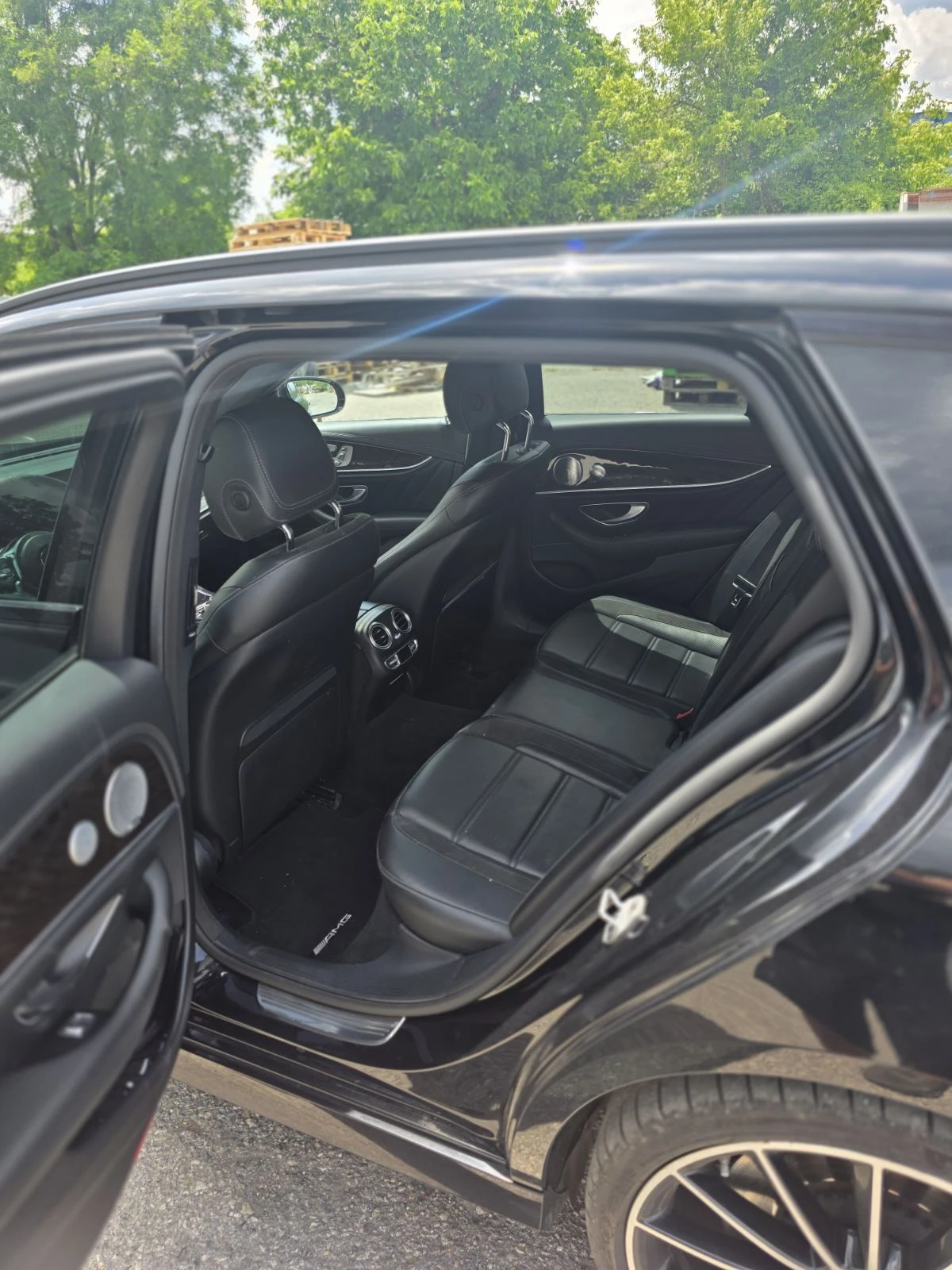 Mercedes-Benz E 53 AMG, снимка 10 - Автомобили и джипове - 54820675
