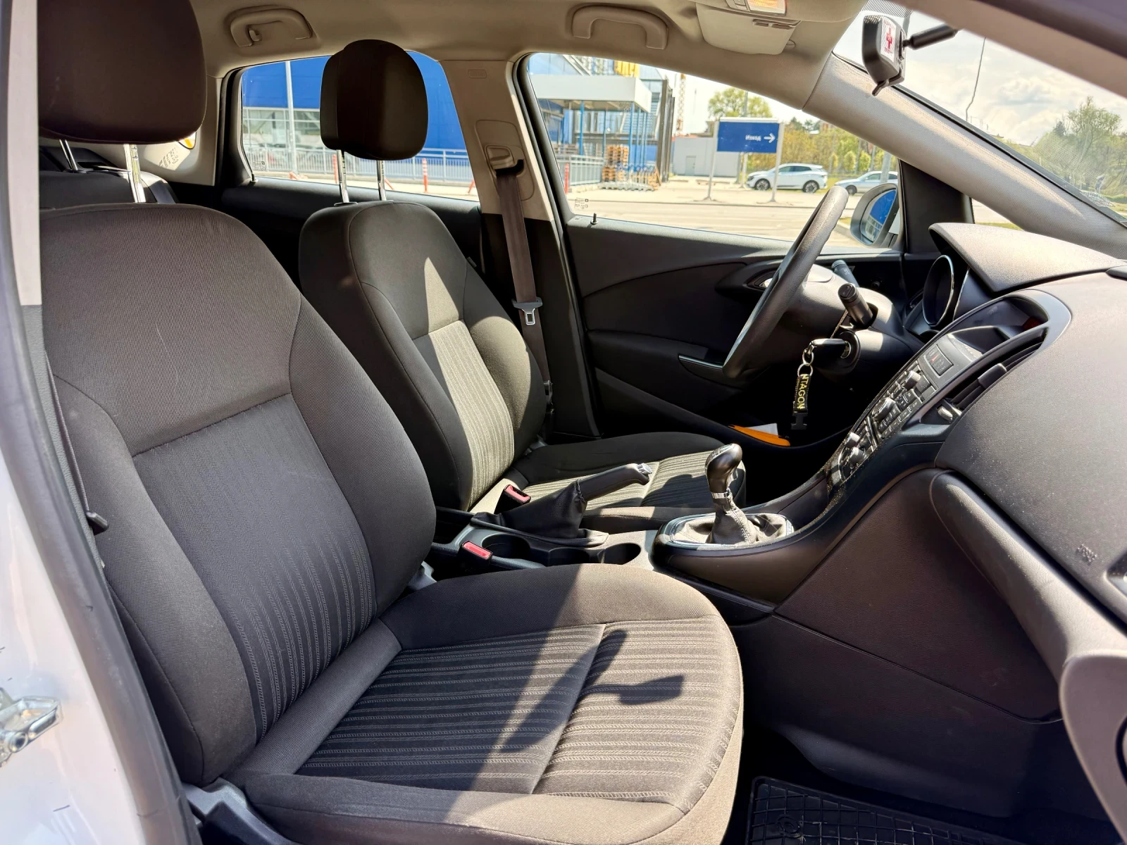 Opel Astra Opel Astra 1.7 cdti, снимка 11 - Автомобили и джипове - 54865677