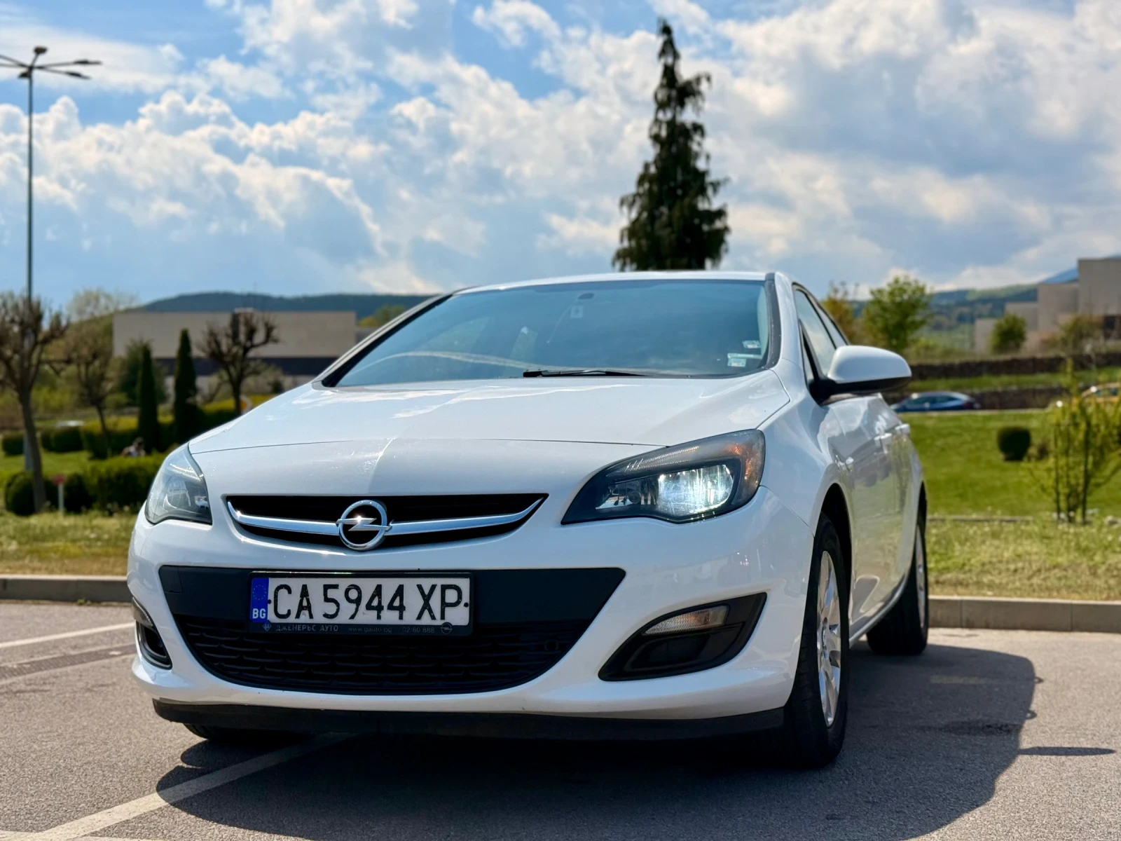 Opel Astra Opel Astra 1.7 cdti, снимка 4 - Автомобили и джипове - 54865677