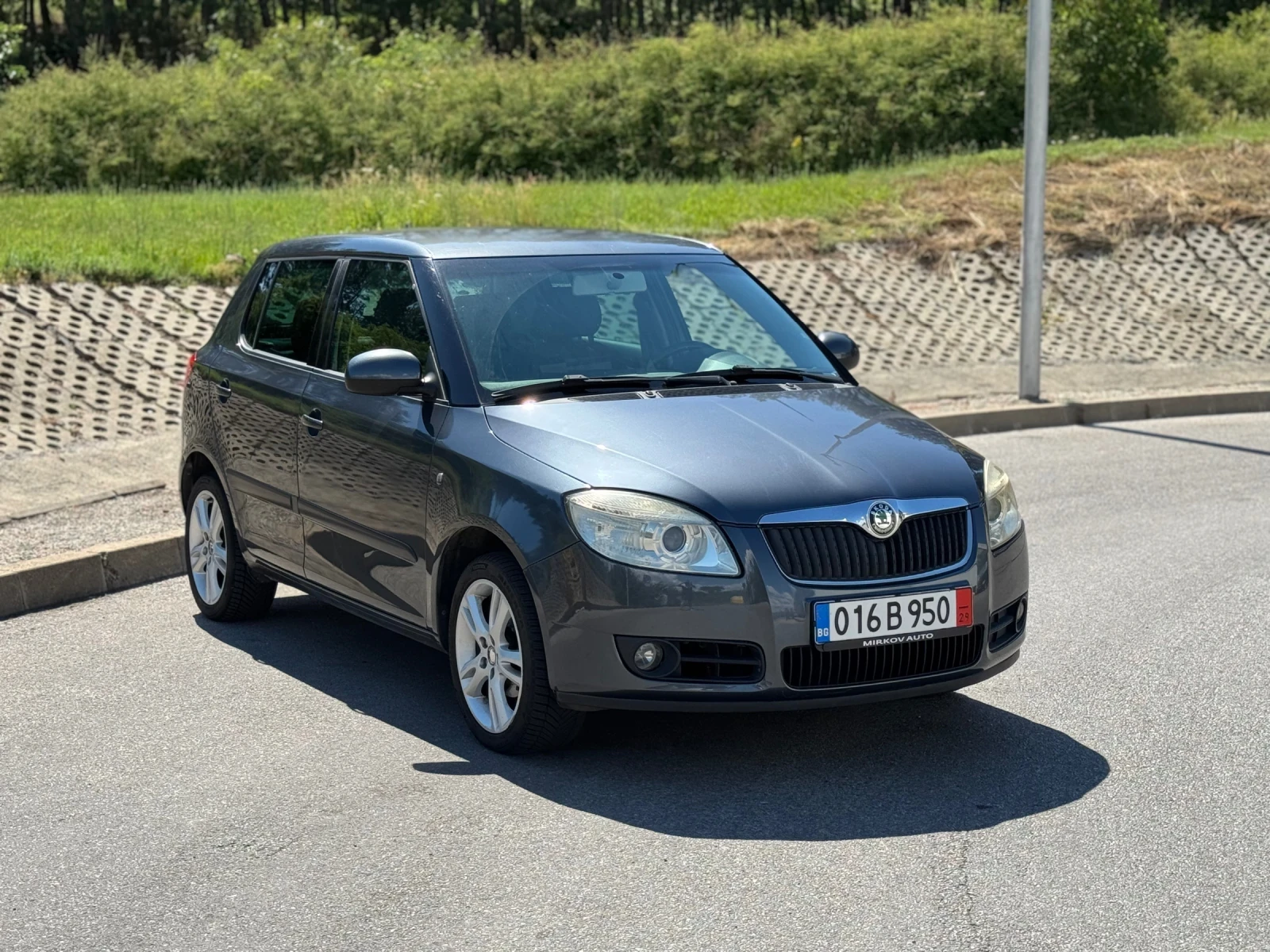 Skoda Fabia 1.4/ 160.000км със сервизна история Шкода