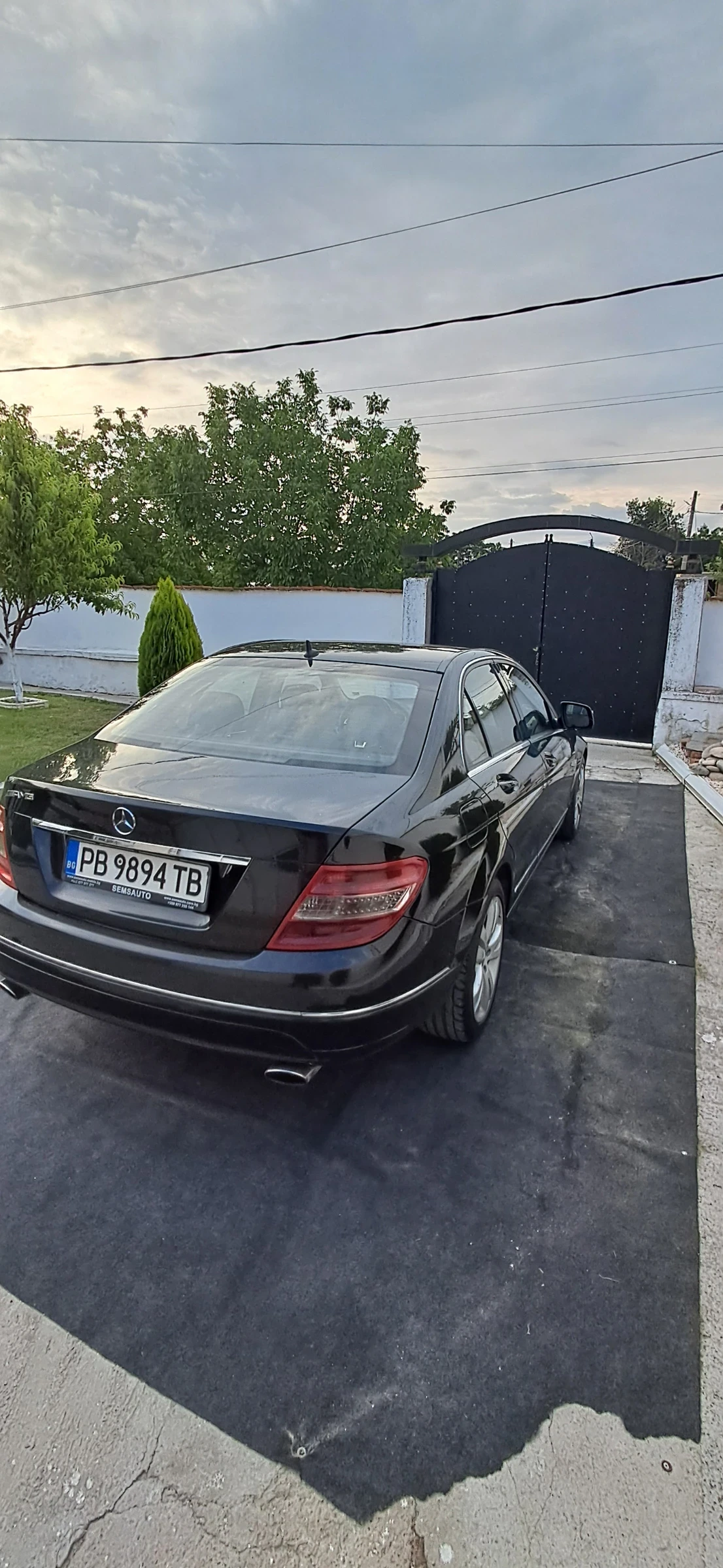 Mercedes-Benz C 320, снимка 2 - Автомобили и джипове - 54936311