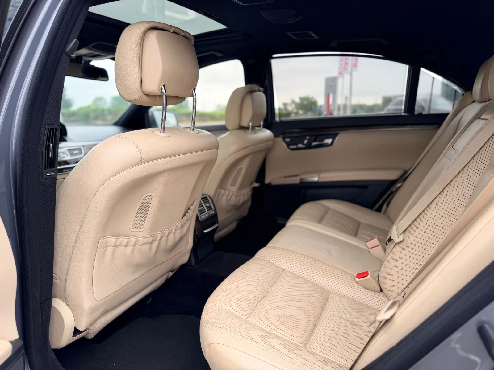 Mercedes-Benz S 320 L-4Matic-Лизинг през Уникредит , снимка 15 - Автомобили и джипове - 55022567