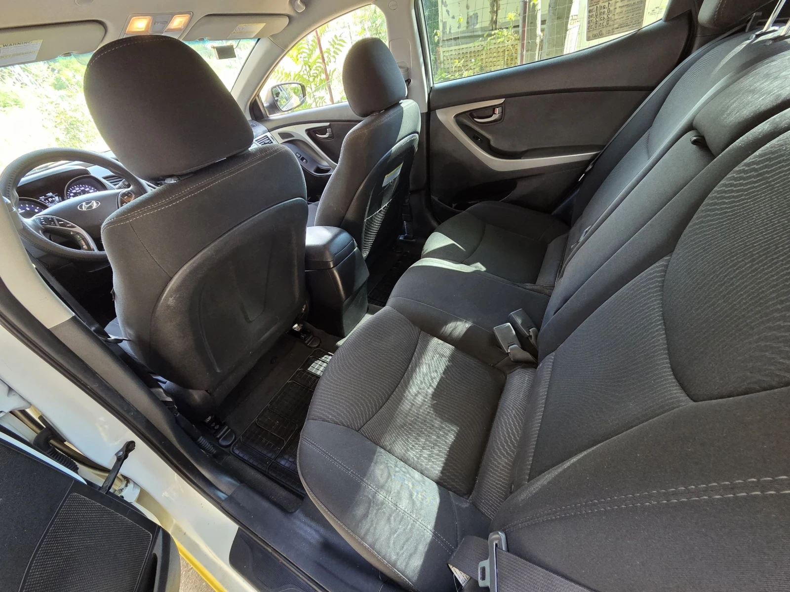 Hyundai Elantra, снимка 9 - Автомобили и джипове - 55223731