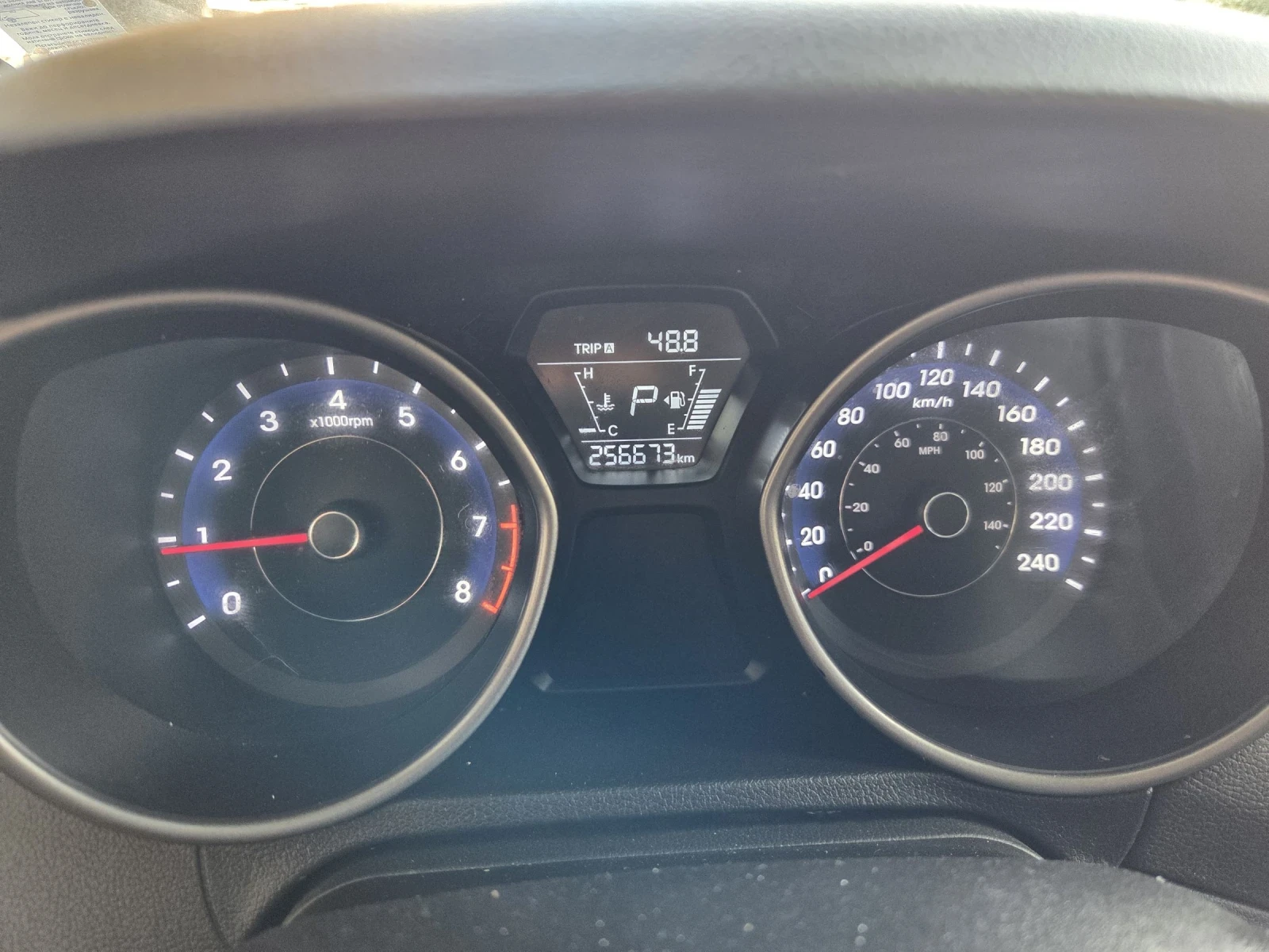 Hyundai Elantra, снимка 6 - Автомобили и джипове - 55223731