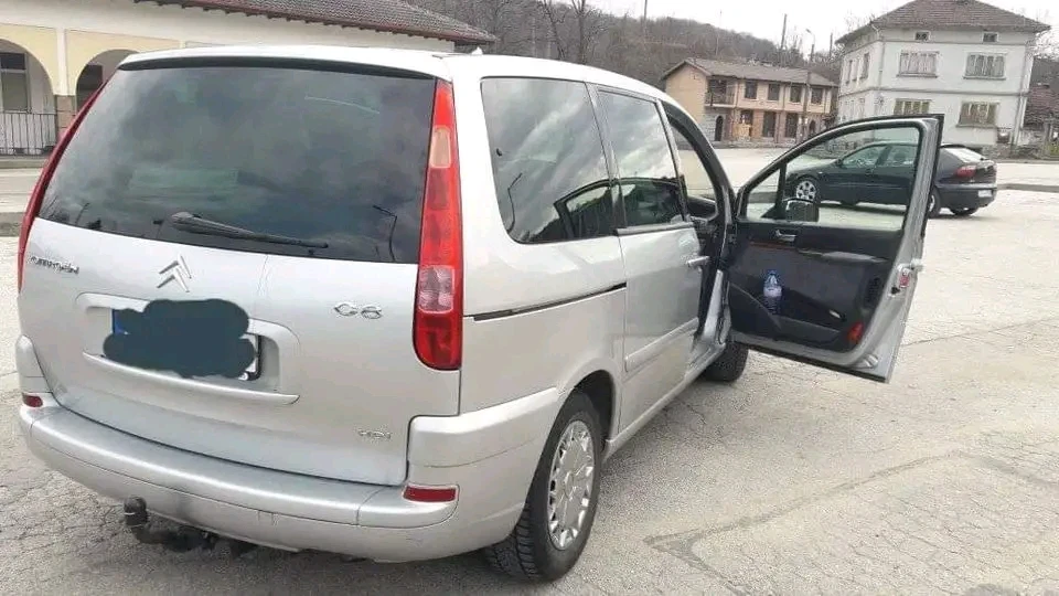 Citroen C8 2.0HDI, снимка 3 - Автомобили и джипове - 55255352