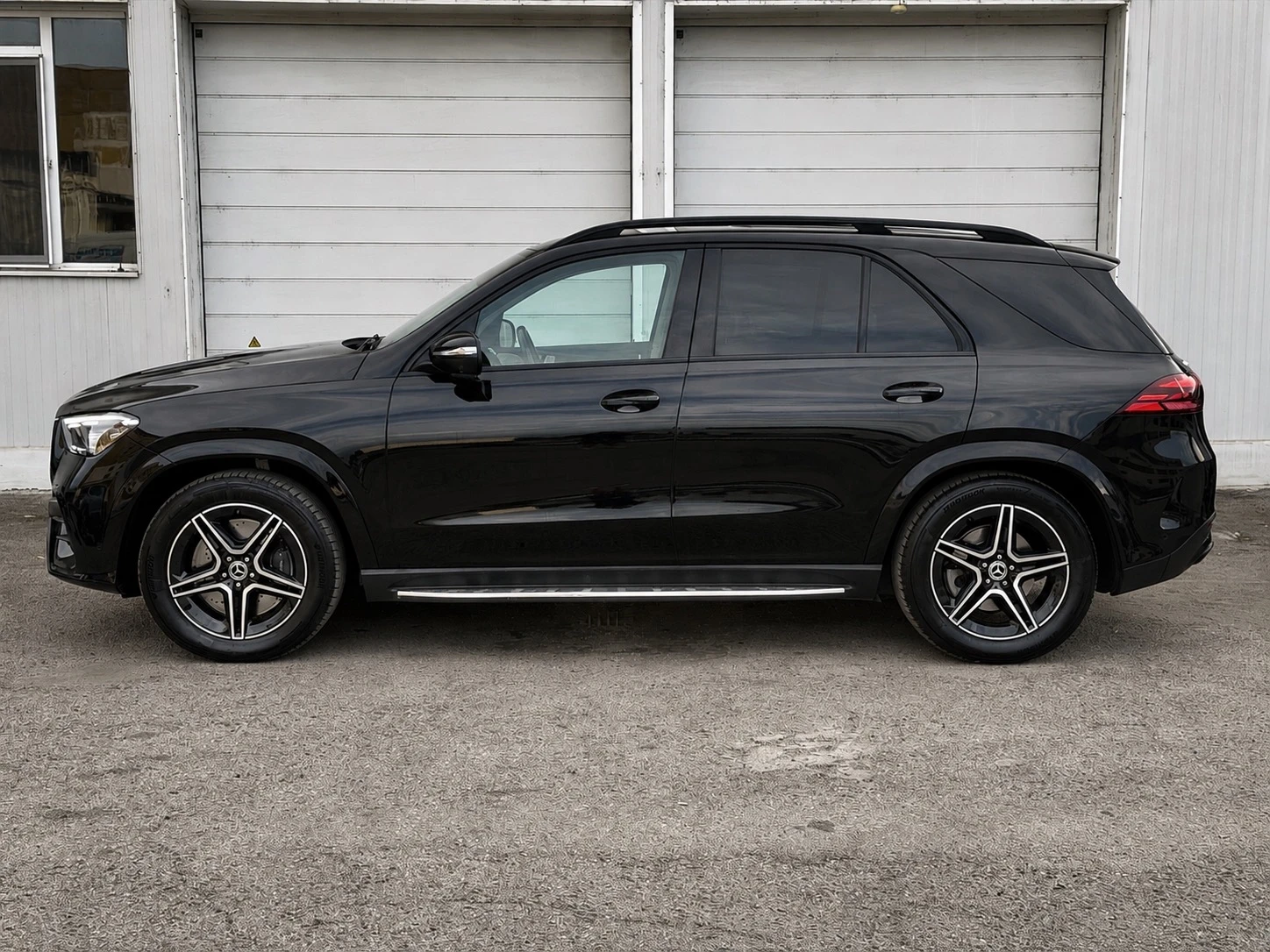 Mercedes-Benz GLE 450 Multibeam-Burmester-360Кам-Европейска-Гаранция, снимка 3 - Автомобили и джипове - 55792995