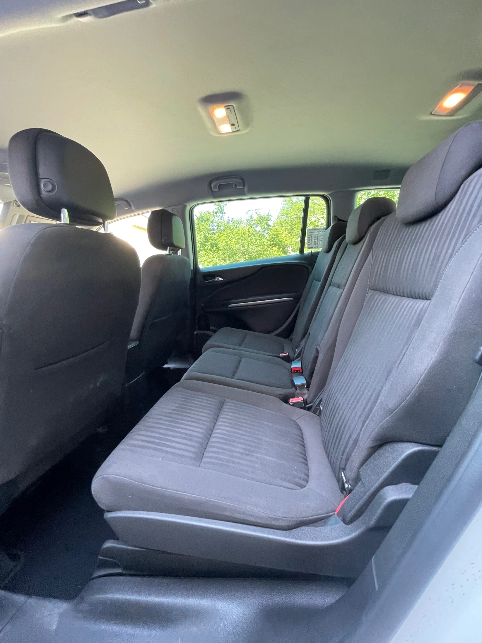 Opel Zafira, снимка 15 - Автомобили и джипове - 55869297