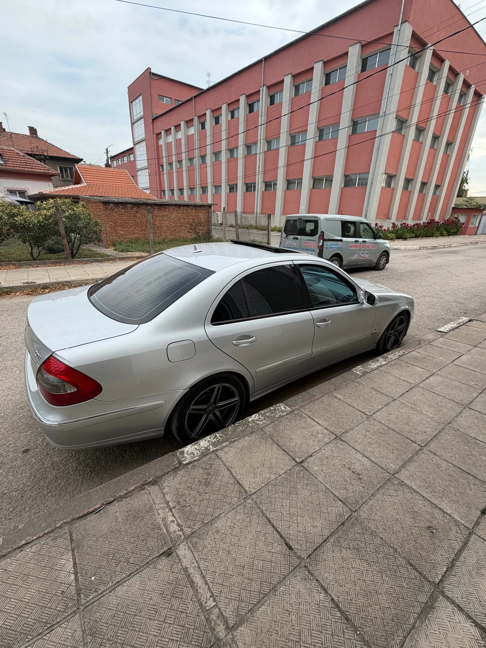 Mercedes-Benz E 280 3.0cdi, снимка 6 - Автомобили и джипове - 56305533