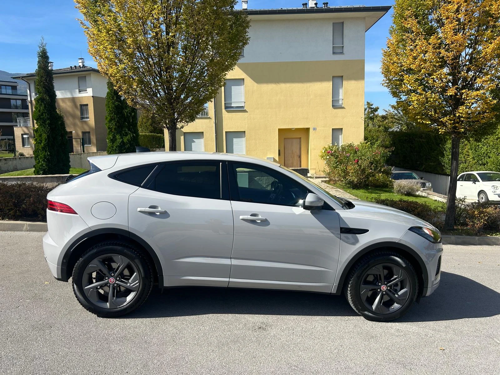Jaguar E-pace P200 AWD FACELIFT BLACK PACK   ��� ����! | Mobile.bg � ����������� 11