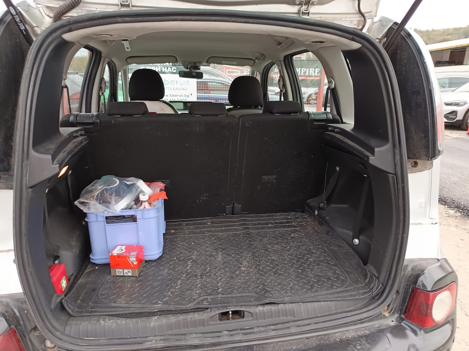 Citroen C3 Picasso, снимка 9 - Автомобили и джипове - 56683386