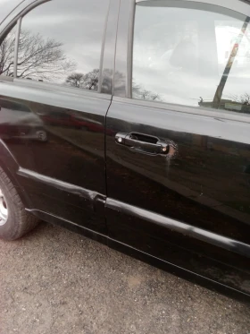 Kia Sorento - 1500 € / 2933.74 лв. - 56868197 6