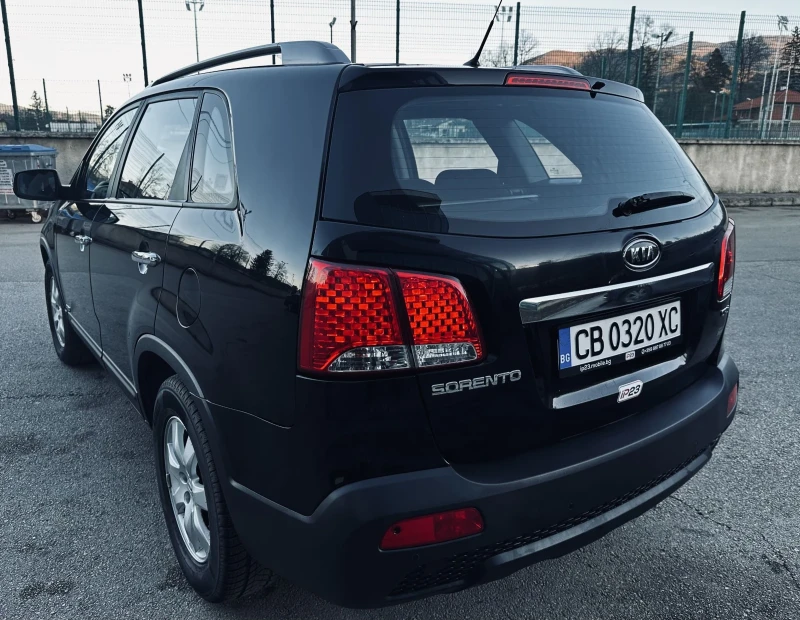 Kia Sorento, снимка 11 - Автомобили и джипове - 48880719