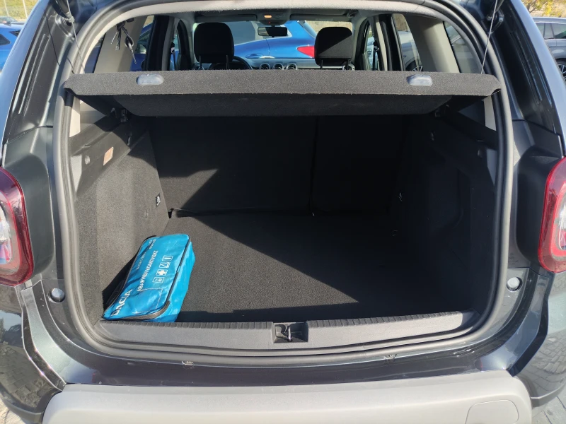 Dacia Duster 1.3TCe 150к.с. Prestige, снимка 16 - Автомобили и джипове - 52236647