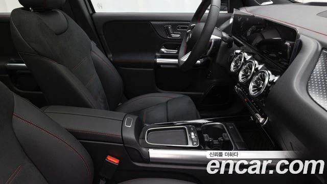 Mercedes-Benz EQA, снимка 9 - Автомобили и джипове - 56282050