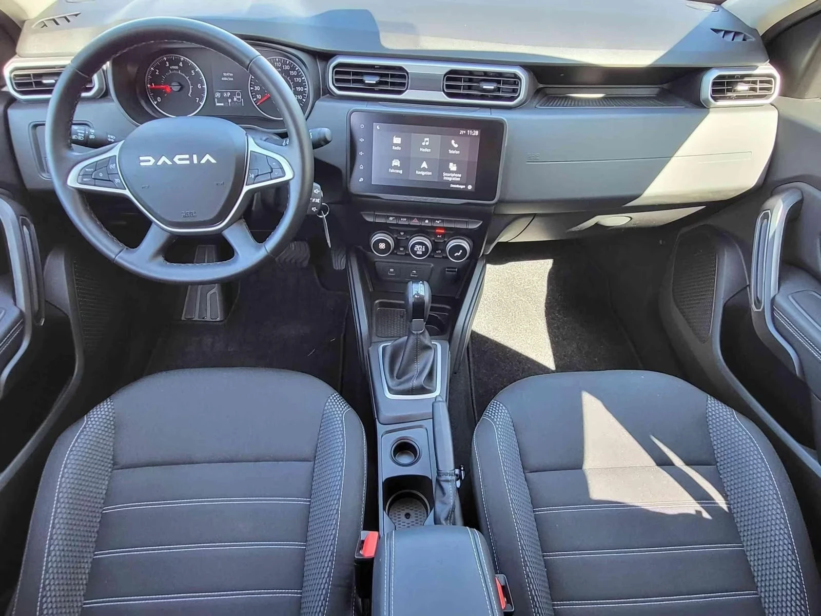 Dacia Duster JOURNEY-TCe/150HP/EDC/NAVI/LED/ACC/228g | Mobile.bg   11