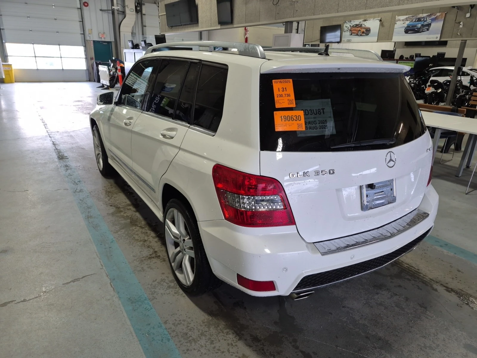 Mercedes-Benz GLK 350 * * CARFAX * * АВТО КРЕДИТ * *  - изображение 4