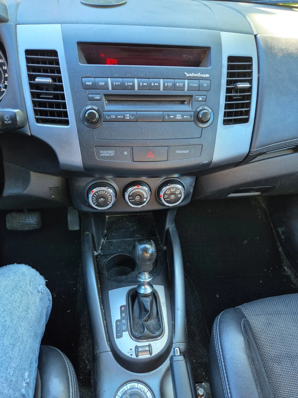 Mitsubishi Outlander 2.2 156кс 4х4 Автоматик 7 места - изображение 9