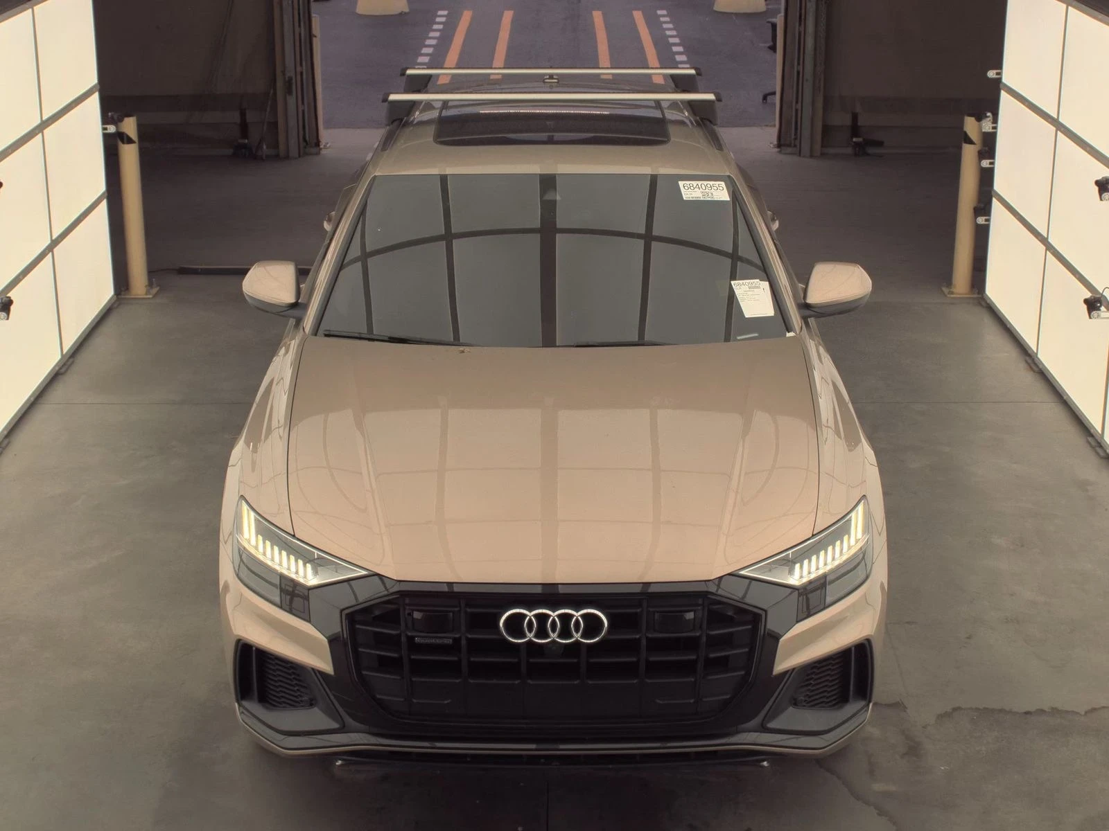 Audi Q8 Prestige* Distronic* Matrix* 360cam* B&O* Пано* По - изображение 2