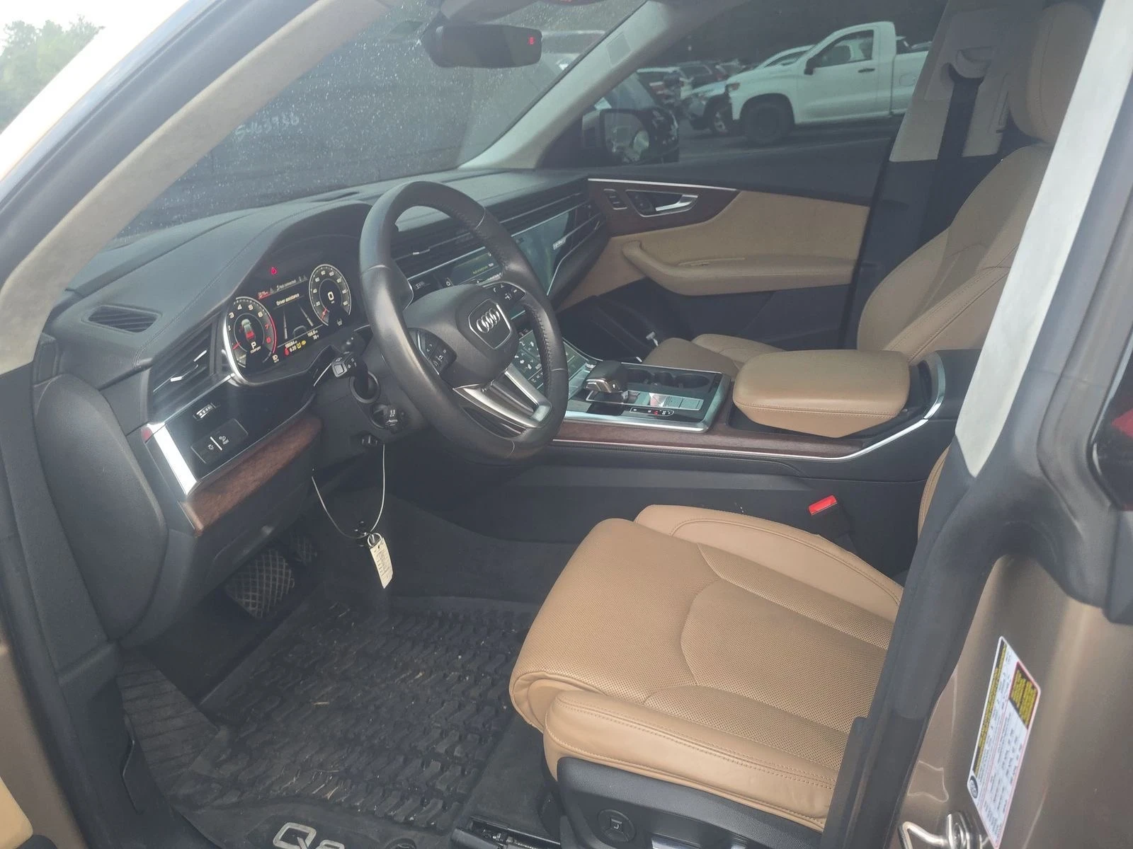 Audi Q8 Prestige* Distronic* Matrix* 360cam* B&O* Пано* По - изображение 7